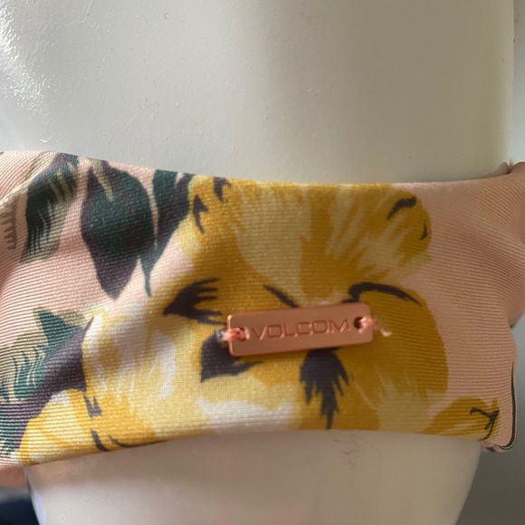 Volcom Bikini Top - Picture 4 of 4